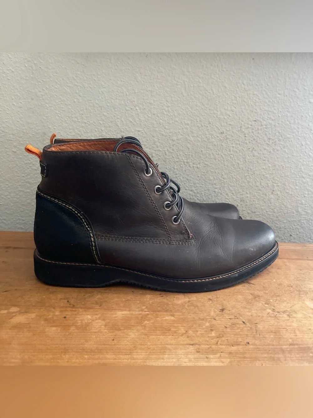 Tommy Bahama Edisto Brown Leather Chukka City Preppy Boots Mens Size 8 M